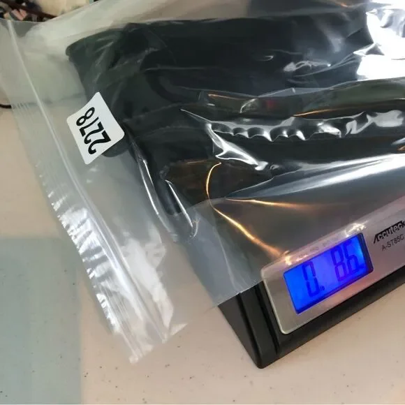 Victoria’s Secret‎ Black Chino Shorts 3.5 Inch Size 14 - Picture 7 of 7